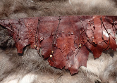 ceinture cuir bois de renne ethnique